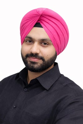 Portrait of Meet Singh, Associate.